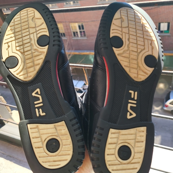 Fila high tops Sneakers Size US Mens 4 - Picture 5 of 10